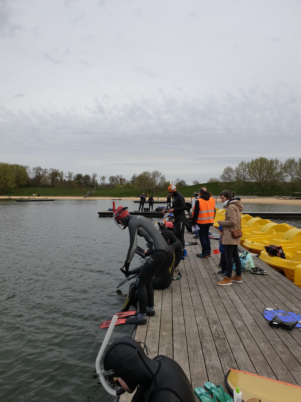 Chacun sa manière pour rentrer dans l'eau